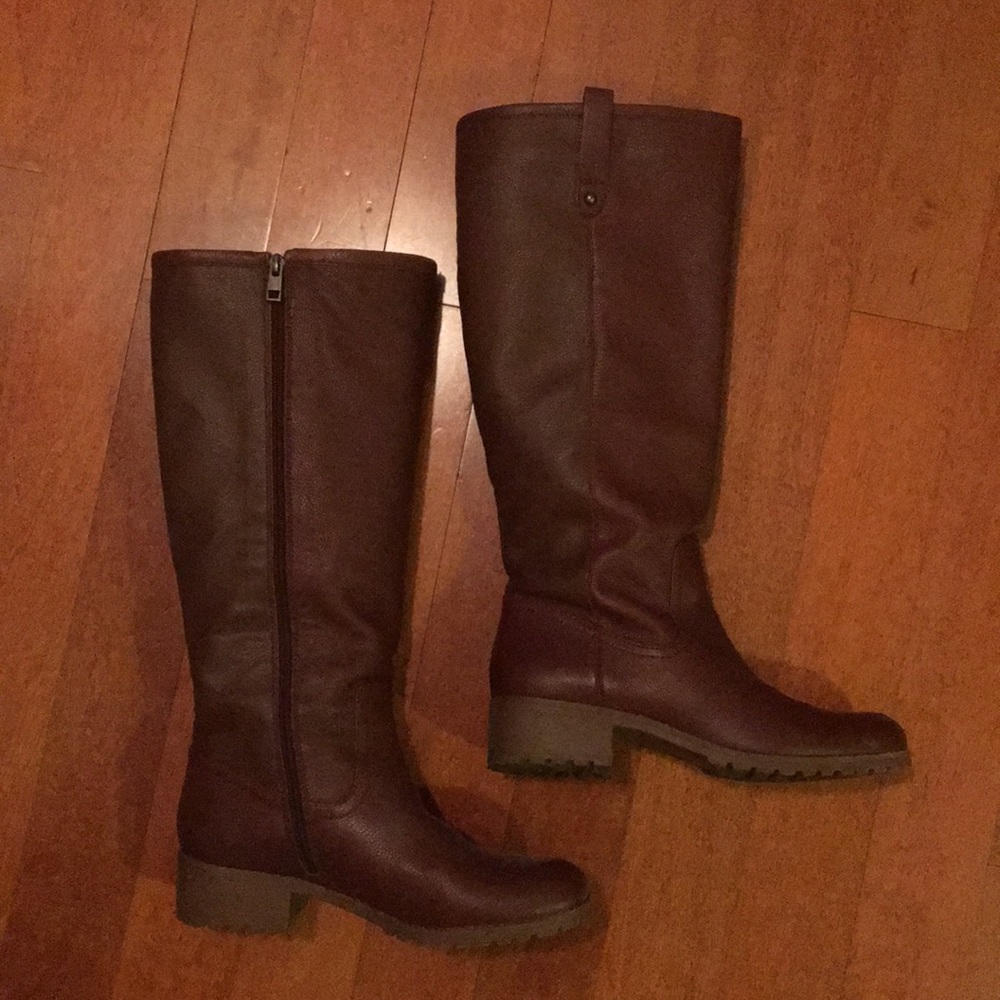 G.H. Bass & CO Leather boots